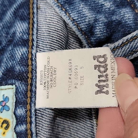 Mudd Flared Leg Jeans, Size 5, Whiskering and Bleached Accents.  EUC. - Picture 6 of 12